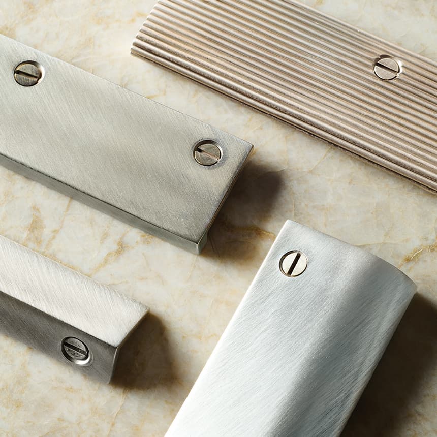 Cabinet HW Thumb Edge Pulls new