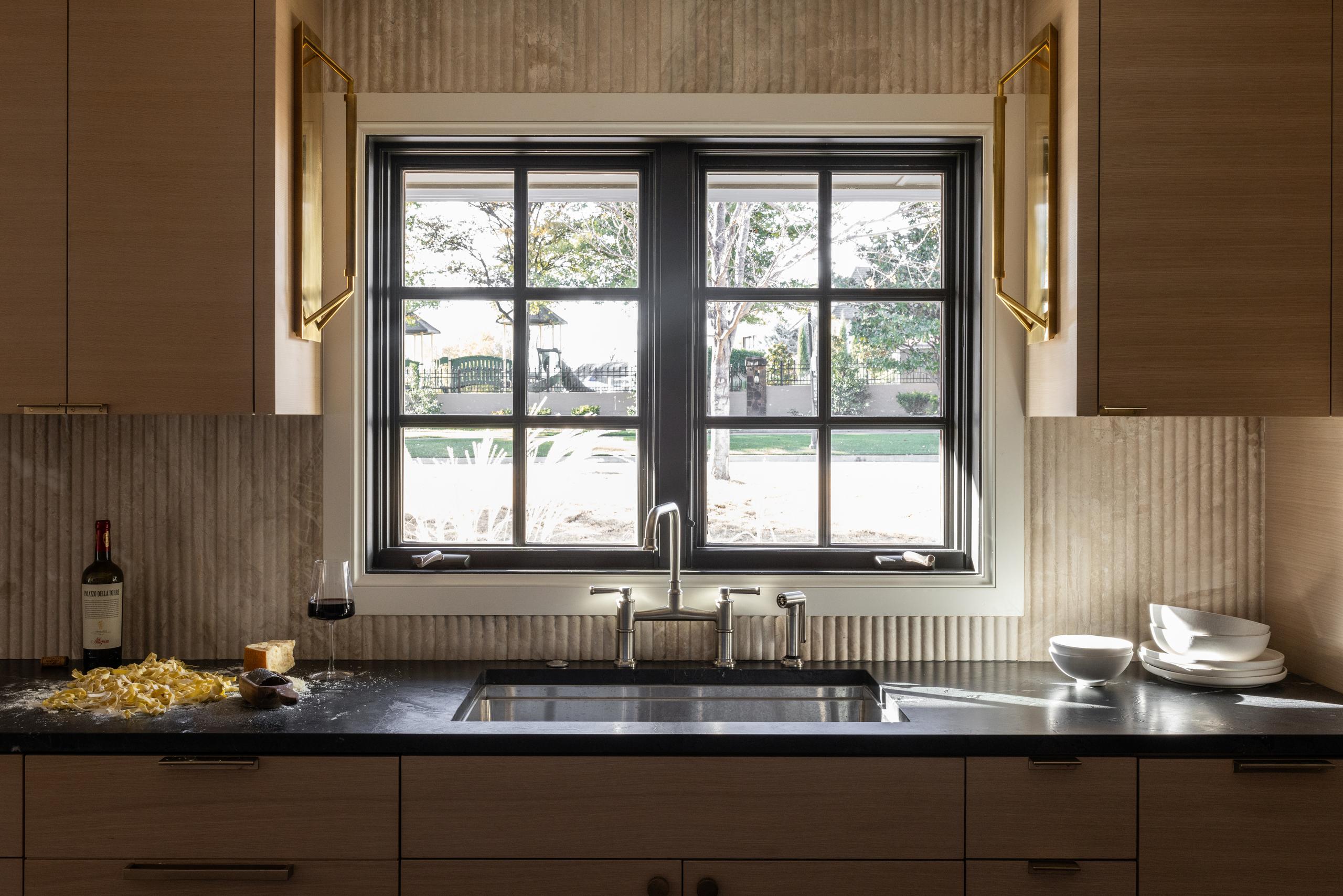 KirbyHurdDrury Kitchen 7 scaled