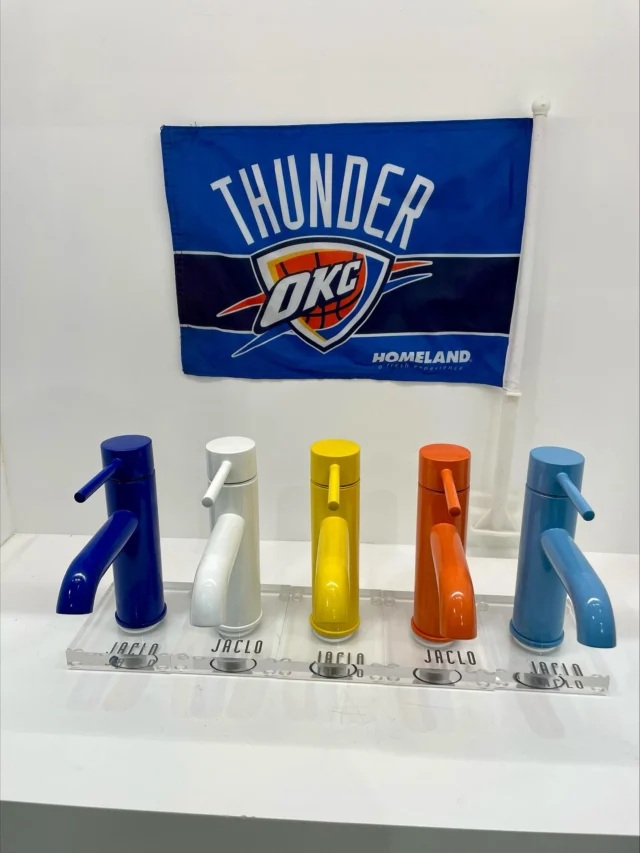 𝑻𝒆𝒂𝒎 𝑺𝒑𝒊𝒓𝒊𝒕!
Our Oklahoma City showroom took creative inspiration from the Oklahoma Thunder’s recent win and created a spirited display of Jaclo Contempo taps in team colors! 

By beating the Minnesota Timberwolves on Wednesday, the Thunder — powered by the “Big 3” of Shai, Chet and J-Dub — secured the team’s first spot in the NBA Finals since 2012. Whether the Thunder end up facing the Indiana Pacers or the New York Knicks, Oklahoma City will host Games 1 and 2 (June 5 and June 8) by virtue of their top playoff seed. Without the Spurs as contenders, even our San Antonio showroom will (begrudgingly) be rooting for OKC. Let’s go Thunder!

#alexandermarchant @okcthunder @jacloindustries #oklahomacity #oklahoma #okc #oklahomathunder #okcthunder #nbafinals #teamspirit #goteam #teamcolors #jaclo #faucet #faucets #taps #bathroom #bathrooms #bathroomdesign #interiordesign #interiordesigner #okcinteriordesign #bathroomfixtures #luxurybathroomfixtures #inspiringspaces #designinspiration #designinspo #interiorinspo