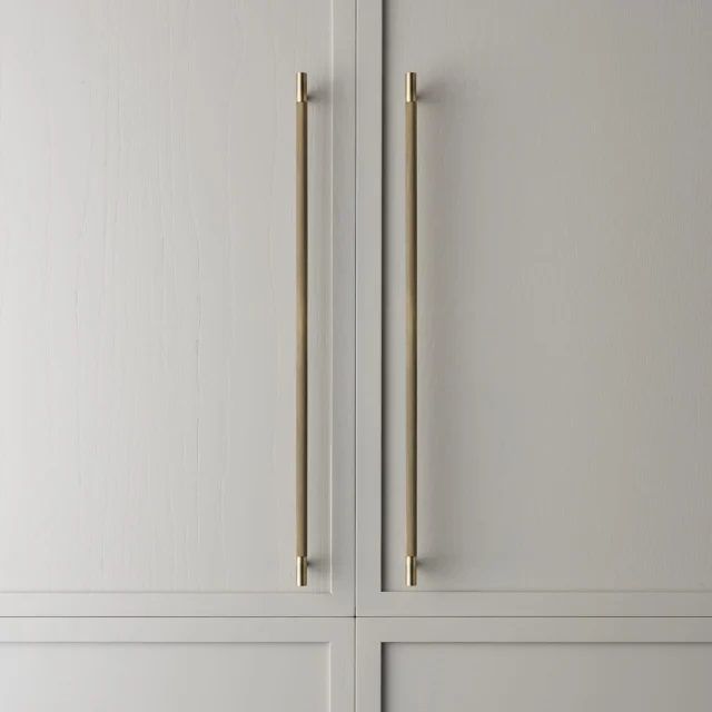 As part of our Small Batch series, we’re featuring pieces from Australia’s Lo & Co, a studio celebrated for its geometric silhouettes and bold finishes.

Take the Linear Pull, Karu Pull and Almond Knob for example. Each piece is a modernist nod that balances sculptural form with everyday function. A perfect way to add contemporary character to your space.

Discover more of Lo & Co’s collections in our showrooms.

@loandcointeriors #loandco #alexandermarchant #architecturalhardware #decorativehardware #cabinethardware #interiordesign #interiordetails #moderninteriors #contemporarydesign #hardwaredesign #kitchendesign #bathroomdesign #designinspiration #homerenovation #designdetails