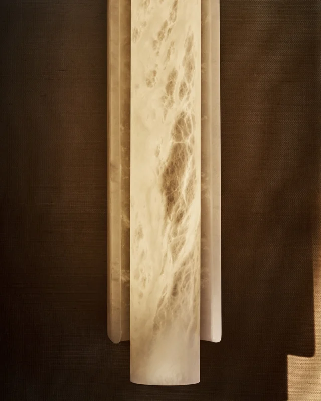 Handcrafted in Italy by master artisans, @waterworks latest lighting collection brings together timeless materials and sculptural design.

Translucent alabaster, pristine marble, and Murano glass create a quiet interplay of light, texture, and form, transforming each piece into a work of art.

#waterworks #lightingdesign
