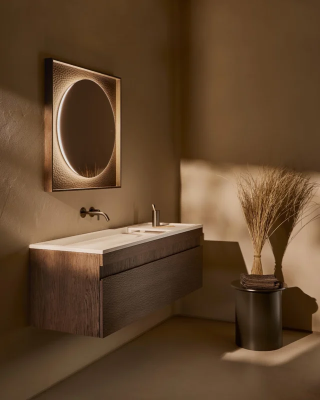 MATERIA by Norm Architects for Inbani brings warmth and tactility to the modern bathroom. The Carved finish adds depth to the oak fronts, creating a subtle surface meant to be seen and touched. Paired with Solidsurface and dark grey PVD, the collection balances honest materials with clean, precise lines.

#inbani #moderndesign #modernbath #luxurybath @inbani_design
